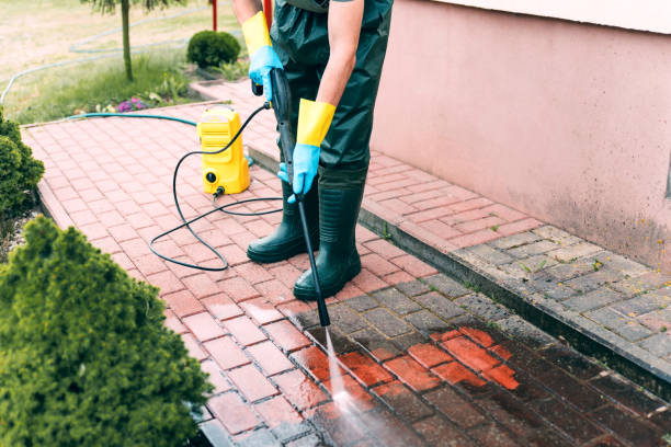 Best Machinery and Equipment Cleaning  in Oostburg, WI